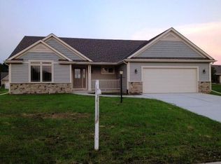 6431 Heritage Ave, Racine, WI 53406