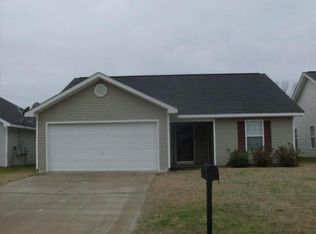 394 Griffin Dr, Moundville, AL 35474
