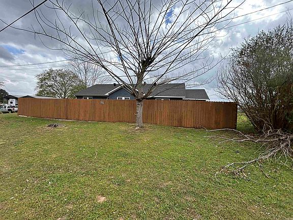 5th image of 156 W James Rd