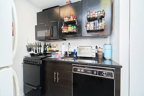 Rented by Living New York | media 12