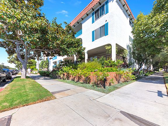 2nd image of 1255 10th St Unit 106