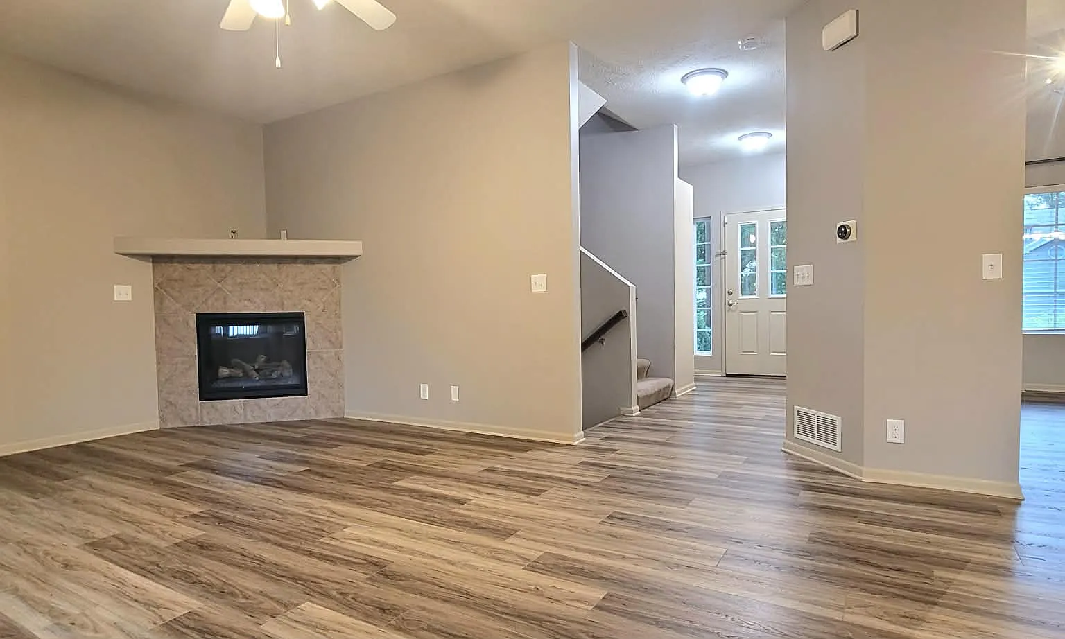 4 bed, 3.5 bath, 3016 sqft, $2,800 — Photo 3