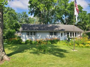 2N080 Clarendon Ave, Lombard, IL 60148