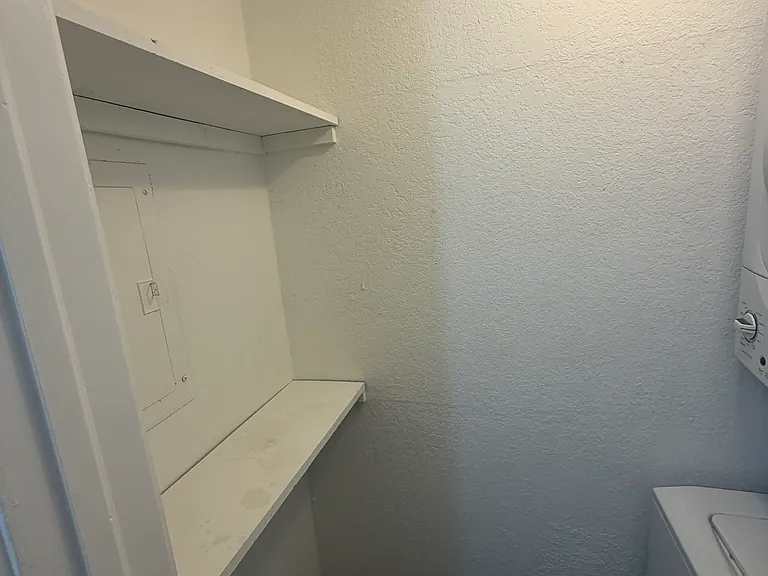 5117 S Delaware Pl #D — Photo 11