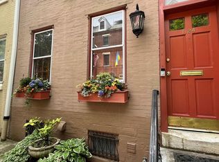 1124 Rodman St #3, Philadelphia, PA 19147