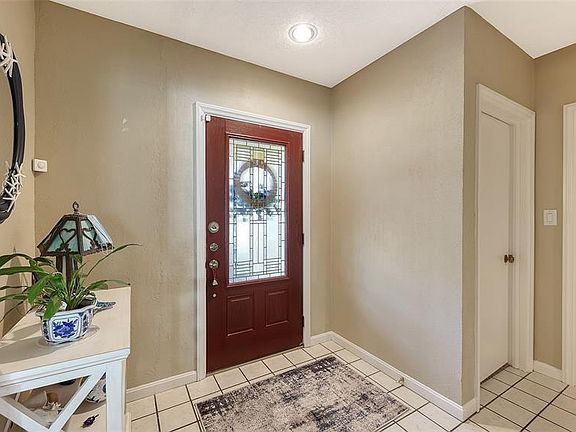 5th image of 844 MAGELLAN DRIVE