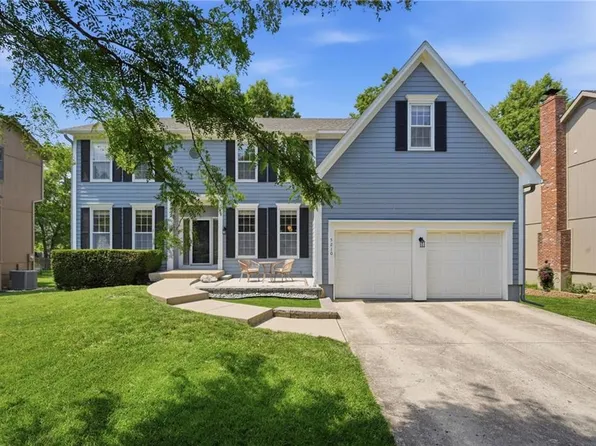 5210 W 157th Ter, Overland Park, KS 66224