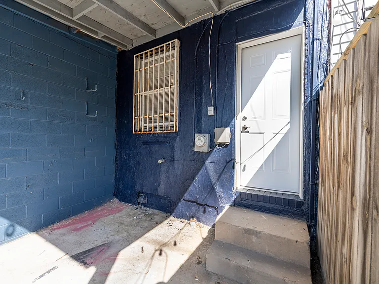 1129 Wicomico St — Photo 32