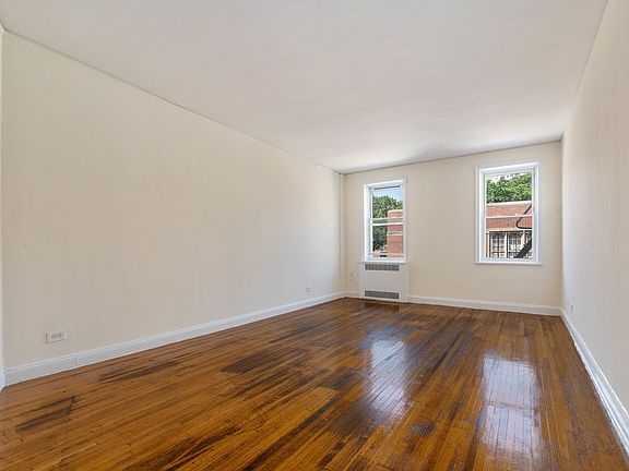 2nd image of 3300 Netherland Ave APT 4C