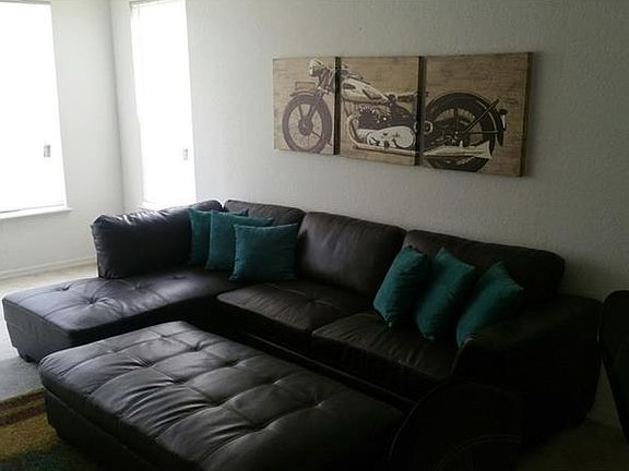 3rd image of 6137 Metrowest Blvd Unit 205