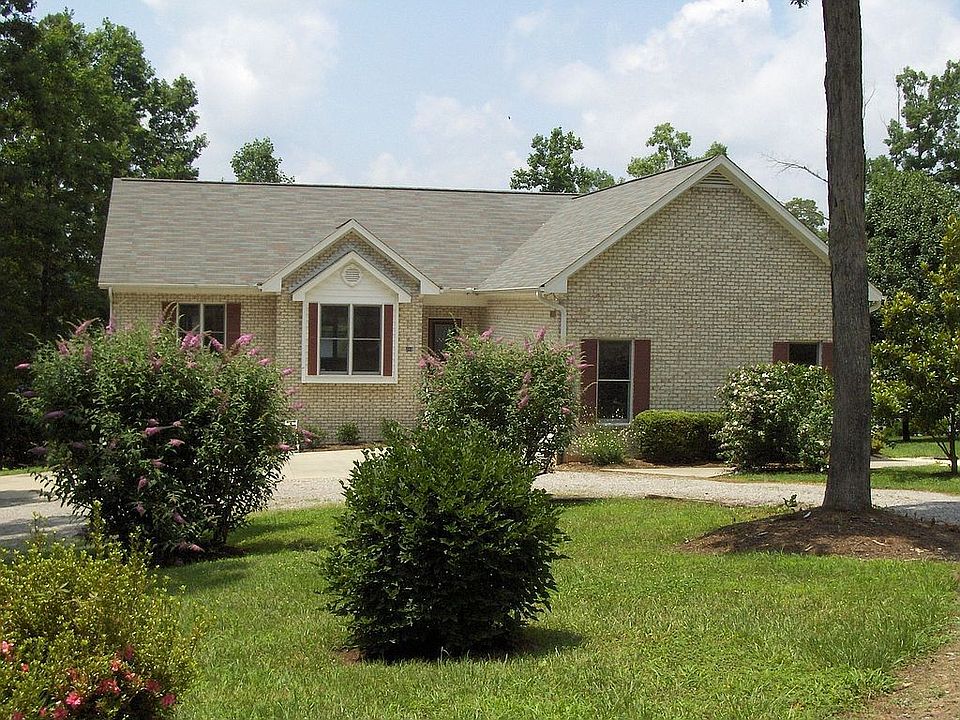 1st image of 203 Clearview Dr