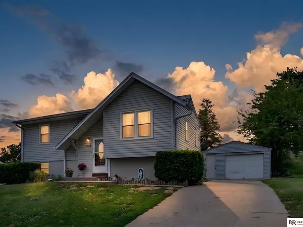 2106 Georgia Ave, Bellevue, NE 68005