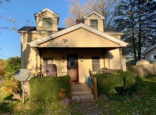 603 S 1st St, Rochelle, IL 61068