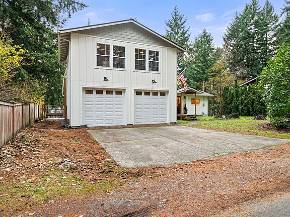 3rd image of 7105 20th Ave SE