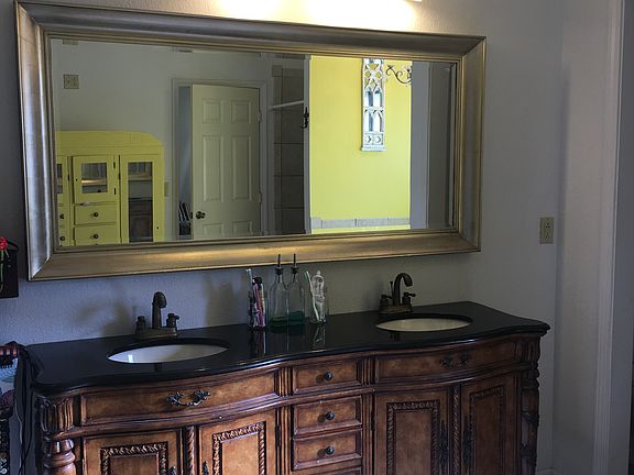 Double sink in master bath
