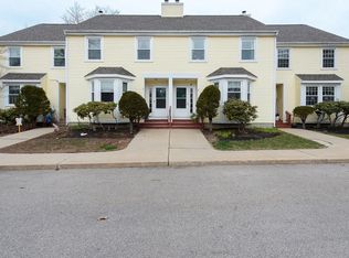 138 Exeter Rd APT 7, Epping, NH 03042