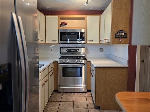 4th image of 52 Liberty St APT C5