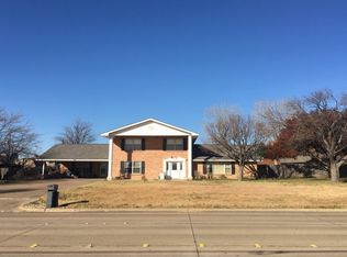 7425 Hightower Dr, Fort Worth, TX 76182