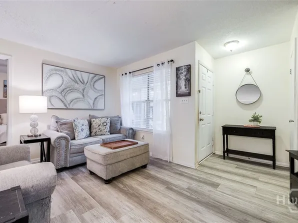 401 N Cromwell Road #Q7, Savannah, GA 31410