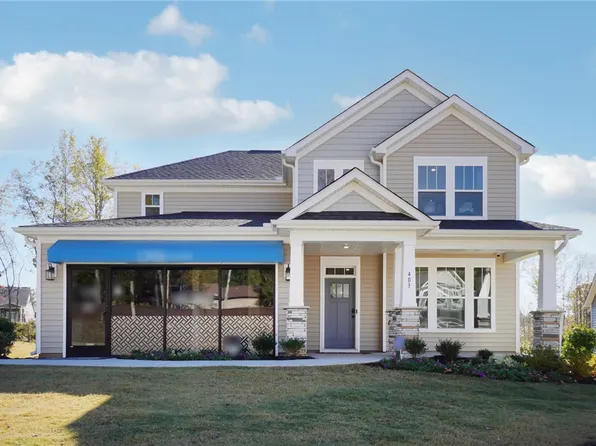 403 Briggs Dr, Easley, SC 29642