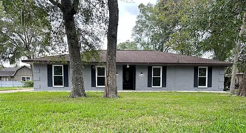 228 Oak Manor Dr Photo 1