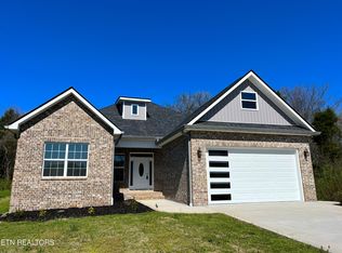 114 Tsuhdatsi Way, Tellico Plns, TN 37774