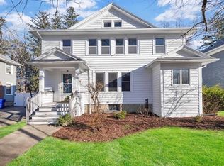 25 Daviston St, Springfield, MA 01108
