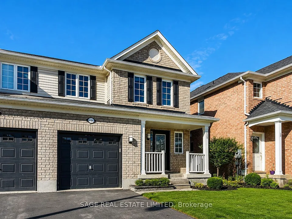 1131 Barr Cres