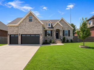 1105 SW Alleghany Ave, Bentonville, AR 72713