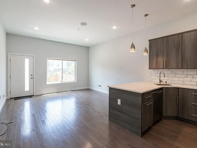1755 N Marshall St #1 — Photo 8