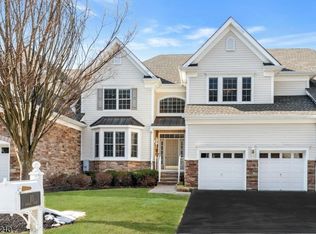 10 Kovach Ct, West Orange, NJ 07052