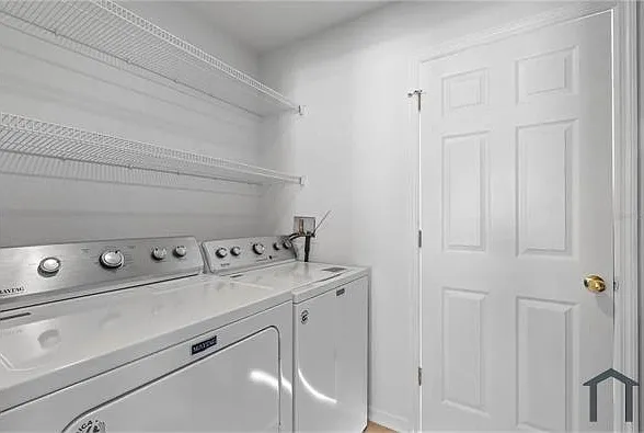 4 bed, 1185 sqft, $3,000 — Photo 4