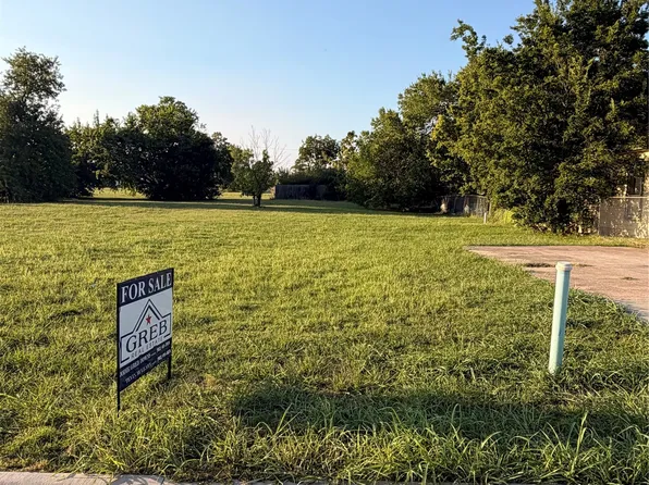 4620 Washington St, Greenville, TX 75401