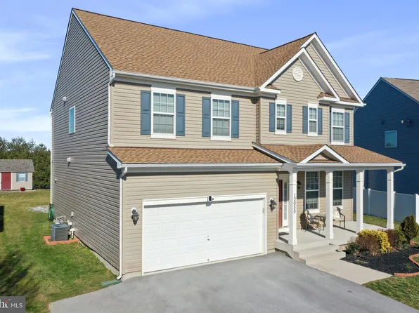 13050 Nittany Lion Cir, Hagerstown, MD 21740