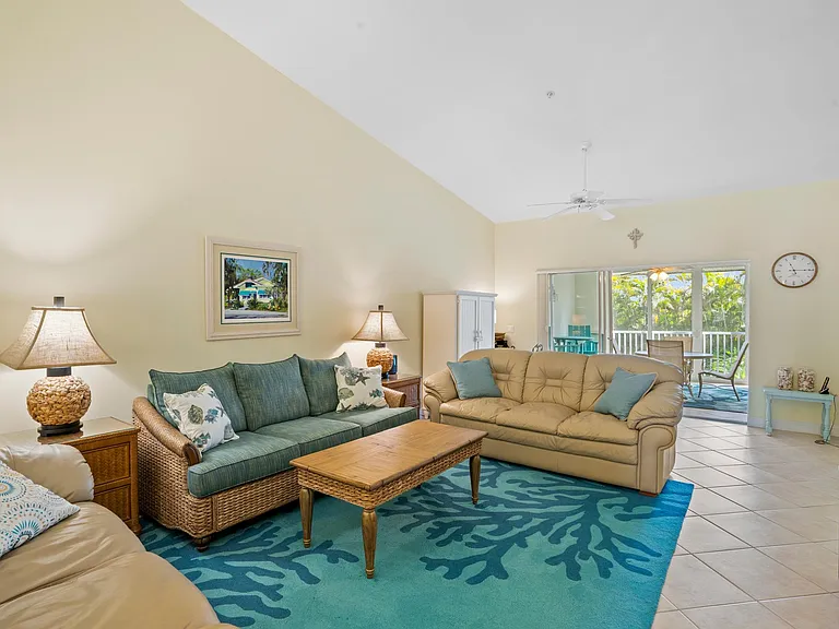 2385 Hidden Lake Dr #10 — Photo 19