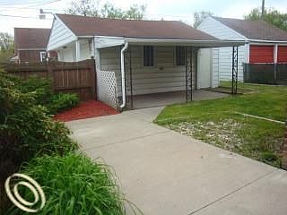 4th image of 1005 Kings Hwy