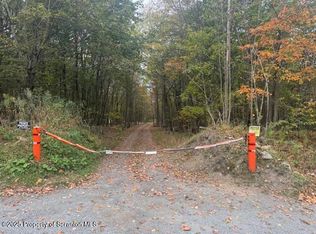 100 Laurel St, Carbondale, PA 18407