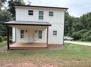 755 Whitehall Rd, Athens, GA 30605