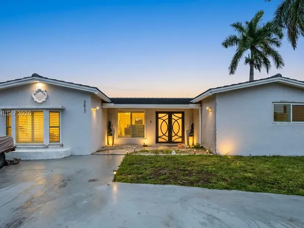 3617 Bahama Dr, Miramar, FL 33023