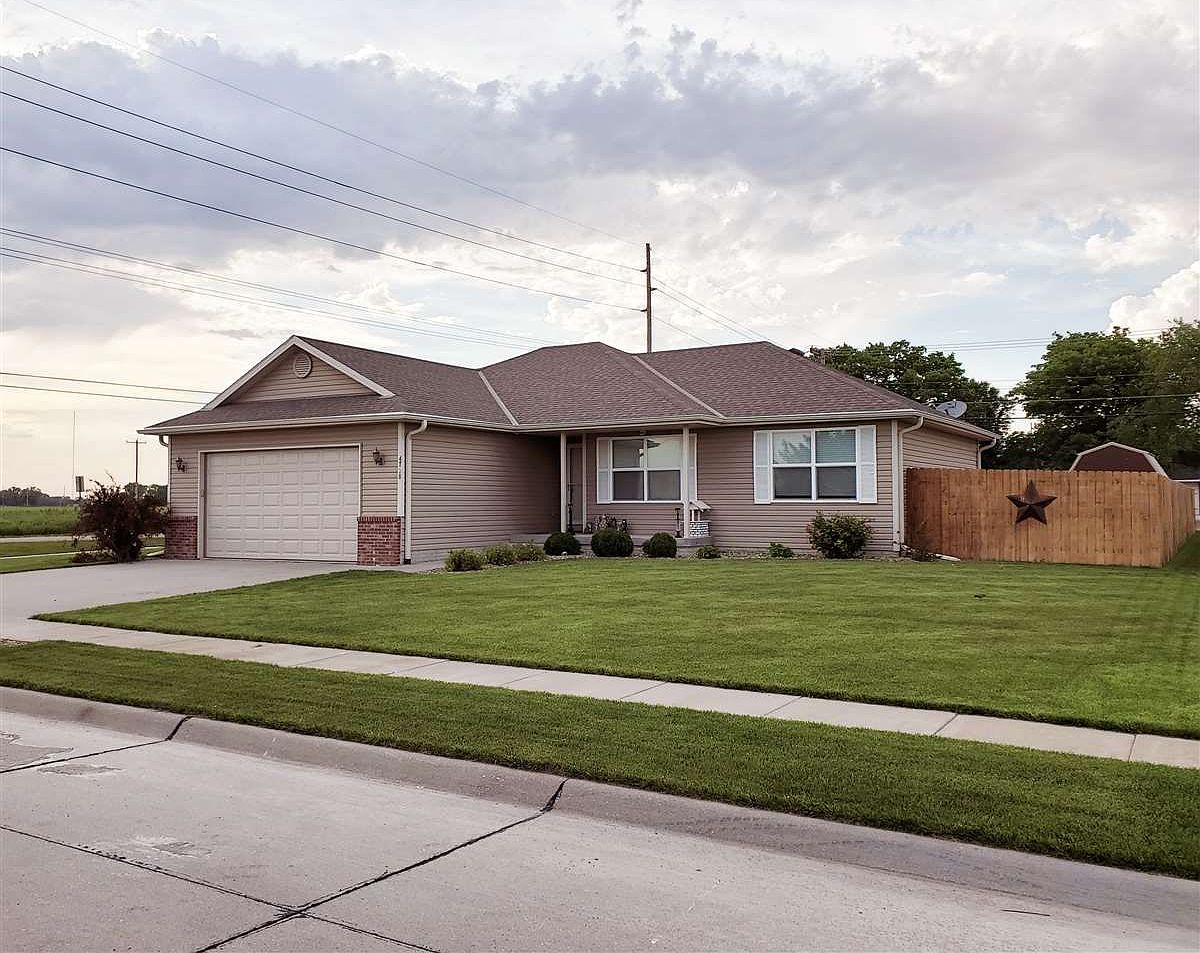 4728 Ernst St, Columbus, NE 68601 Zillow