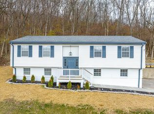 5683 Sheed Rd, Cincinnati, OH 45247