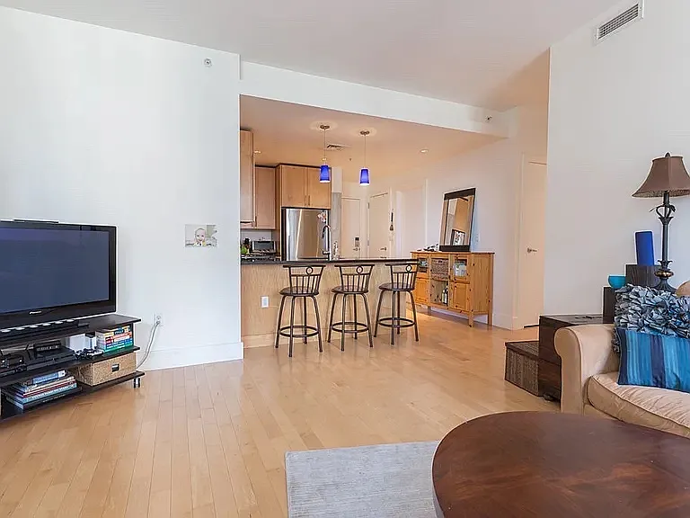 181 Essex St #E602 — Photo 10