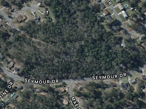 685 Seymour Dr, North Augusta, SC 29841