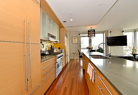 Sold by Platinum Properties | media 36