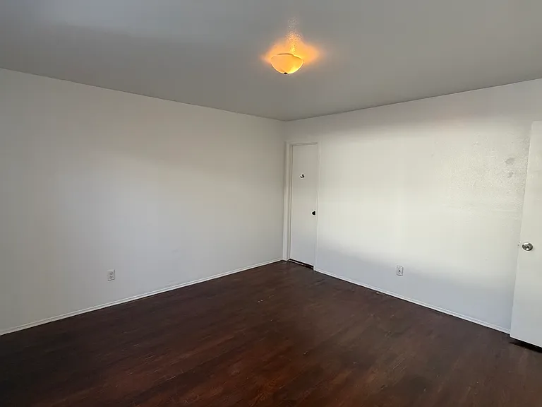 5935 Lake Murray Blvd — Photo 22