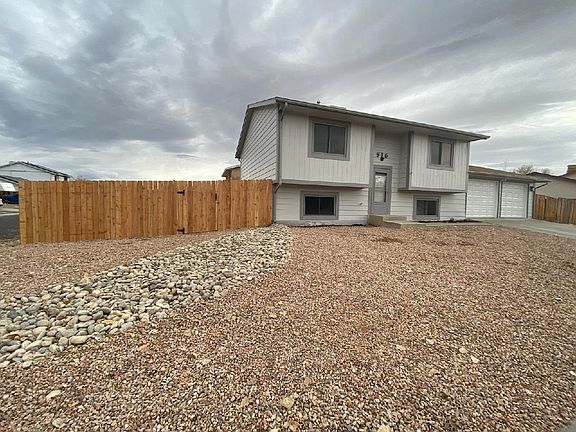 2nd image of 516 Horn Baker Ct