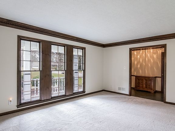 5th image of 4054 Brymond Ct
