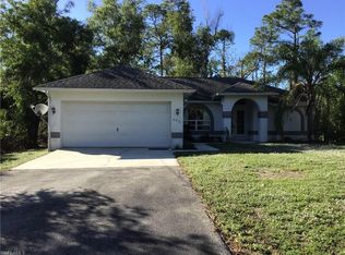 2731 4th St NW, Naples, FL 34120