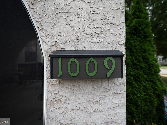 2nd image of 1009 Lindale Ave #139-069
