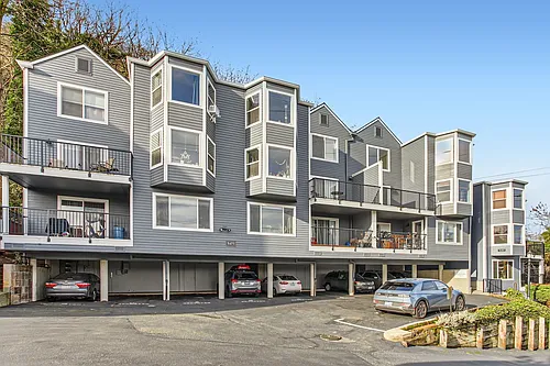 3473 SW Barbur Blvd #8 Photo 1